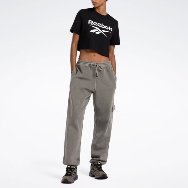 Reebok Ri Bl Crop Tee [100034777] 女 短袖 上衣 短版T恤 運動 休閒 舒適 黑 白