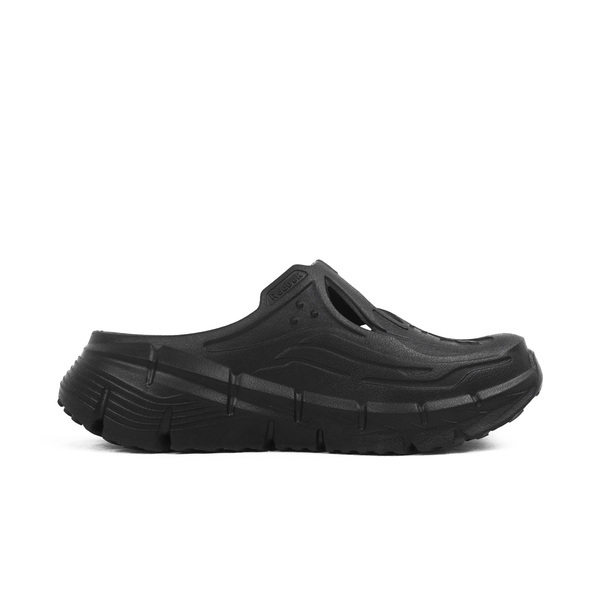【REEBOK】Zig Clog ★Black★韓国発★大人気 REEBOK】Zig Clog ☆Black☆韓国発☆大人気
