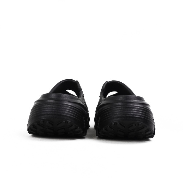★REEBOK★ZIG CLOG Amazon.com | Reebok Mens Zig Clog Clog, Chalk, 5 | Mules & Clogs