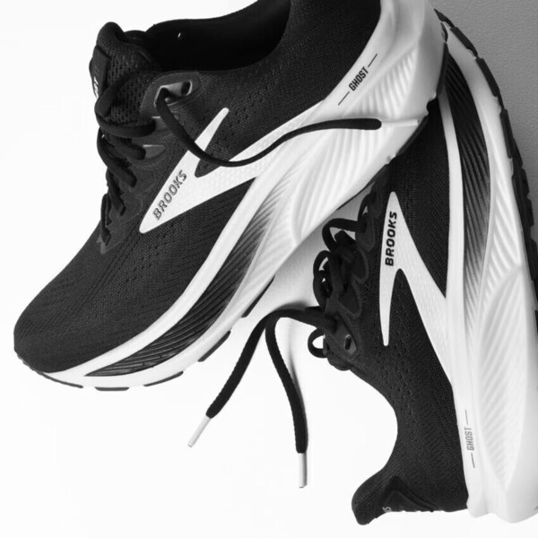 Brooks Ghost 17 Black White 1104421D090 Shoes Mens Size 13 D Black/Grey/White Brooks Ghost 17 Men main image 4