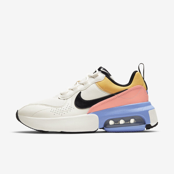 博客來-Nike W Air Max Verona [CW7982-100] 女鞋運動休閒緩震氣墊潮流