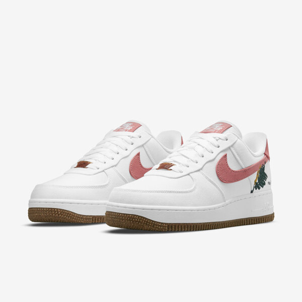 博客來-Nike Wmns Air Force 1 07 Se [CZ0269-101] 女鞋運動休閒植物