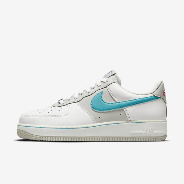 博客來-Nike Air Force 1 '07 Lv8 EMB [DC8874-100] 男休閒鞋75周年