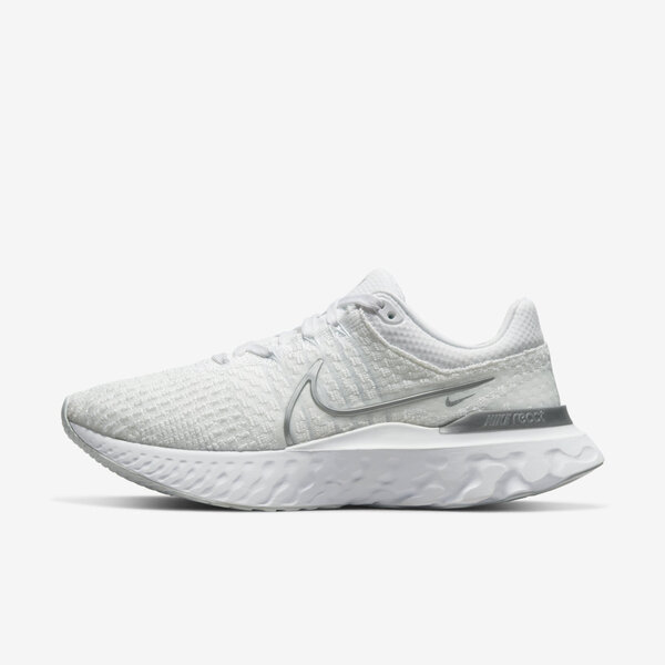 博客來-Nike W React Infinity Run FK 3 [DD3024-101] 女 慢跑鞋 緩震 包覆 白銀