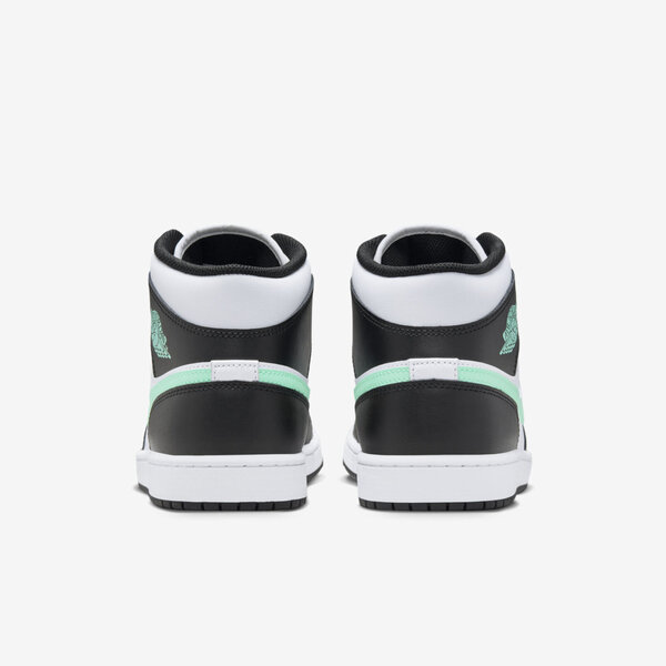Amazon | [ナイキ] エア ジョーダン 1 ミッド AIR JORDAN 1 MID