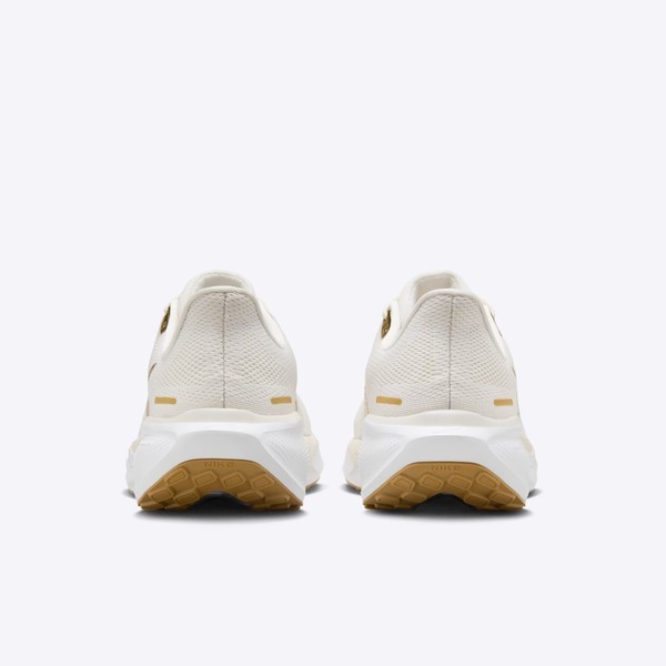NIKE Air Zoom Pegasus 41 23cm 新品　ゴールド NIKE Air Zoom Pegasus 41 23cm ゴールド - メルカリ
