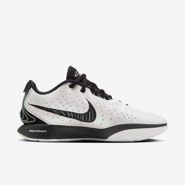 Nike basketball shoes on sale review