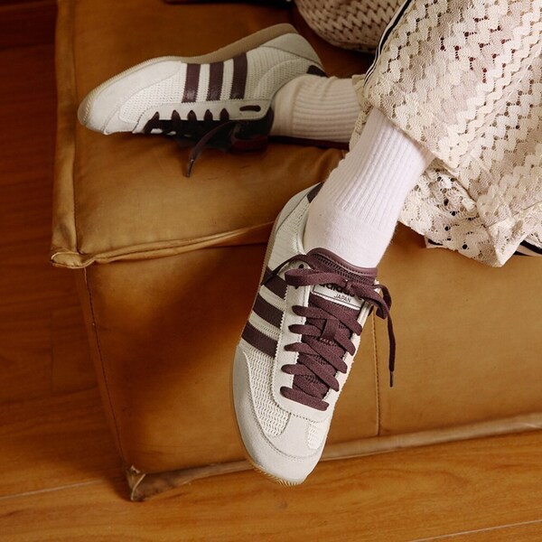 Adidas 愛迪達 Japan W [JR7161] 女 運動休閒鞋 德訓鞋 薄底 舒適 穿搭 米 酒紅